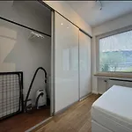 Exclusive Apartment With Roof Terraces In D-Unterbilk