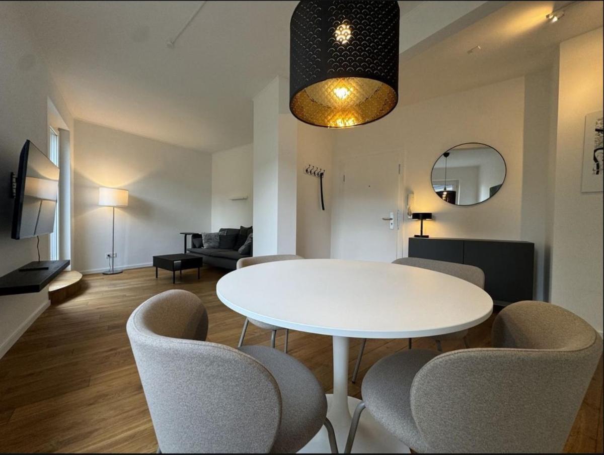 Exclusive With Roof Terraces In D-unterbilk Apartment *